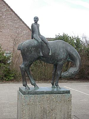 Bestand:Kind op paard.jpg