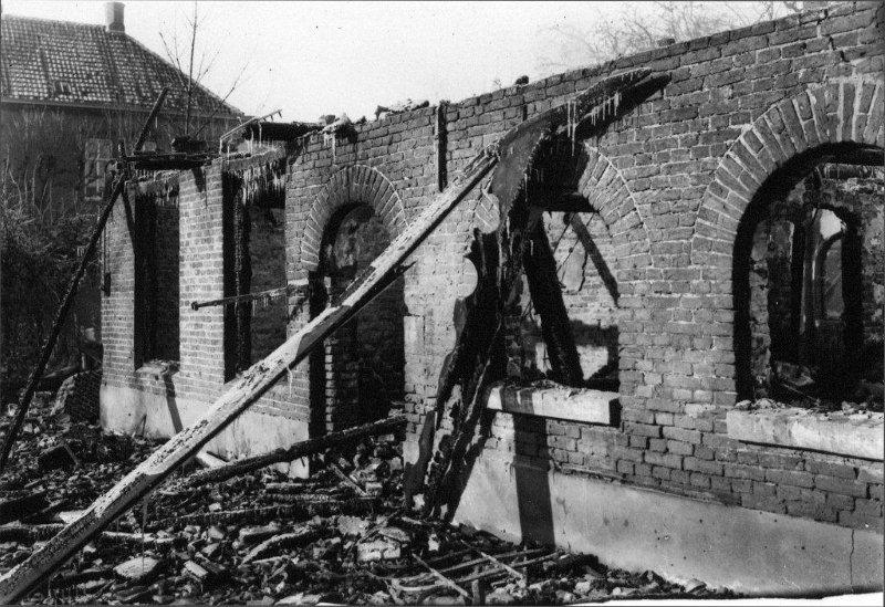 Bestand:Brand De Ruijter 1933.jpg