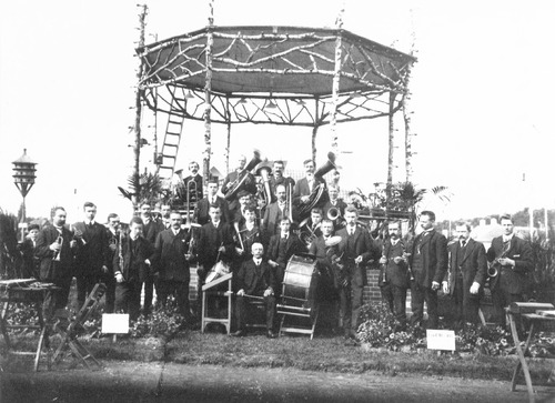Bestand:Waalwijksche Harmonie.jpg